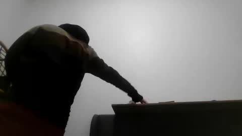 Snapshot of charismaticcharm chatting on January 2025 08:15:02 AM charismaticcharm online show from January 2025 08:15:02 AM