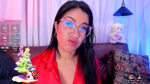 Snapshot of charlhot_ chatting on December 2025 12:47:02 PM charlhot_ online show from December 2025 12:47:02 PM