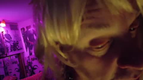 Snapshot of charli_girl chatting on February 2025 01:30:02 AM Charli online show from February 2025 01:30:02 AM