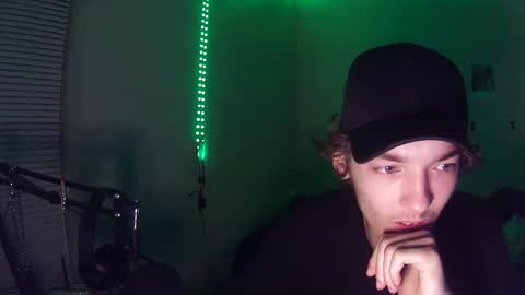 Snapshot of charlied09302 chatting on October 2025 05:37:01 AM char sexiness online show from October 2025 05:37:01 AM