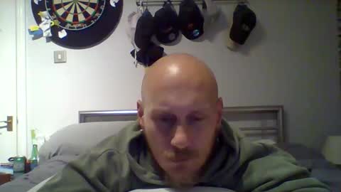 Snapshot of charliephandguest chatting on September 2025 06:19:02 PM Charlie online show from September 2025 06:19:02 PM