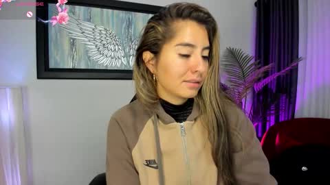 Charlote online show from October 2025 11:33:02 AM