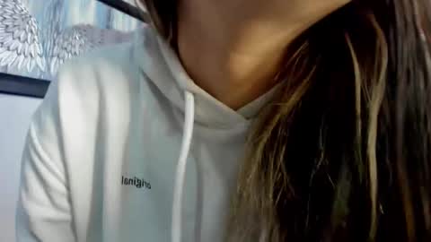 Charlote online show from October 2025 12:19:02 PM