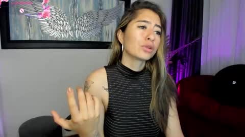 Charlote online show from November 2025 11:43:01 AM