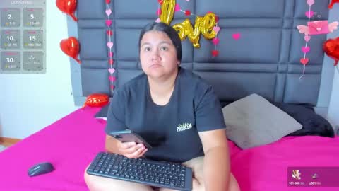 charlott_liam online show from February 2025 06:52:01 PM