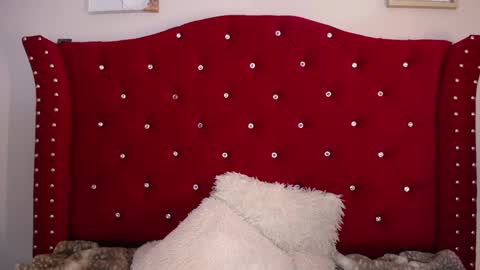 charlotte1_ls online show from February 2025 10:00:01 PM