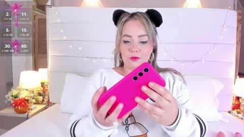 Charlotte online show from October 2025 12:02:01 PM