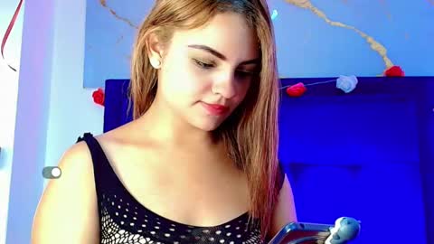   online show from September 2025 12:52:02 PM