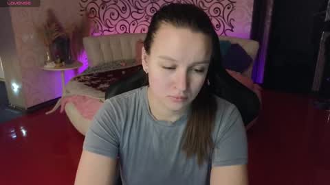 Snapshot of charlotte_ekman chatting on February 2025 10:42:02 PM Charlotte online show from February 2025 10:42:02 PM