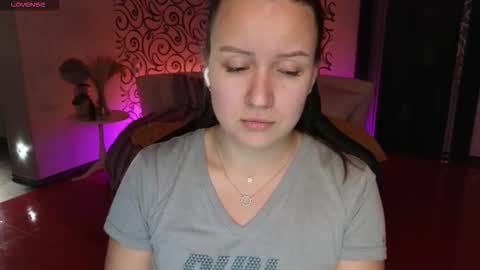 Snapshot of charlotte_ekman chatting on October 2025 02:06:02 PM Charlotte online show from October 2025 02:06:02 PM