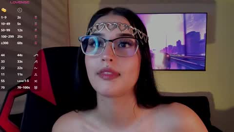 Snapshot of charlotte_greys chatting on October 2025 11:02:01 PM Charlotte online show from October 2025 11:02:01 PM