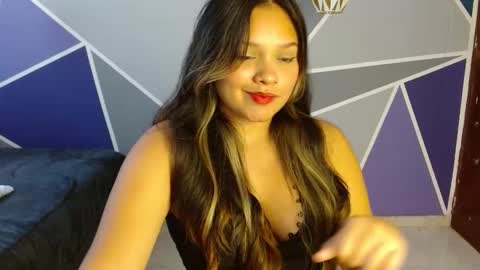 Charlotte  online show from October 2025 07:23:01 PM