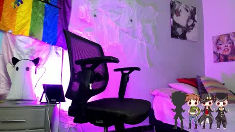 Snapshot of charlotte_joestar chatting on October 2025 04:08:02 AM Charlie online show from October 2025 04:08:02 AM