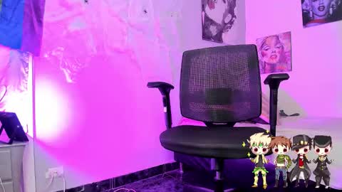 Snapshot of charlotte_joestar chatting on October 2025 03:49:01 AM Charlie online show from October 2025 03:49:01 AM