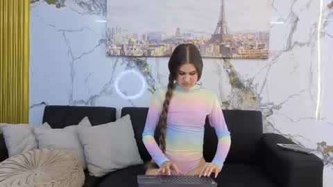 charlotte_skinny23_aws online show from October 2025 05:03:01 PM