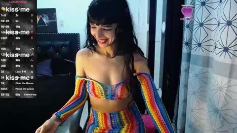 Snapshot of charlotteblue117 chatting on October 2025 09:59:02 PM charlotte online show from October 2025 09:59:02 PM