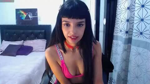 Snapshot of charlotteblue117 chatting on November 2025 07:12:01 PM charlotte online show from November 2025 07:12:01 PM