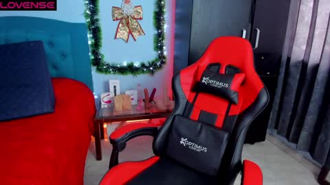 Natalia online show from December 2024 08:27:01 PM