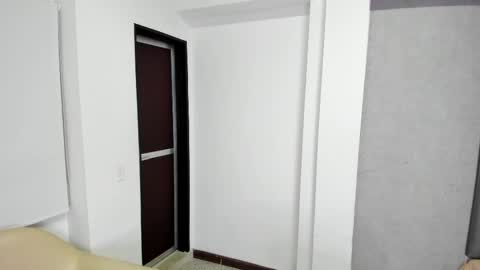 Snapshot of charlottee_starr chatting on November 2025 10:30:02 PM charlottee_starr online show from November 2025 10:30:02 PM