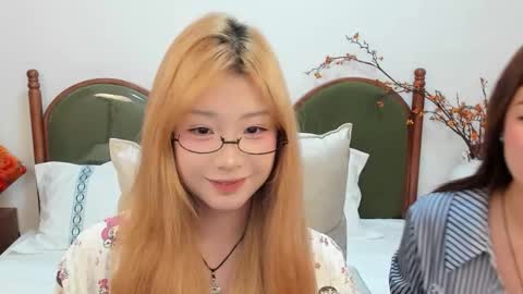 Charlotte online show from November 2025 05:45:02 PM