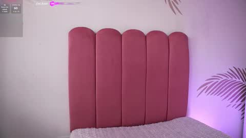 Lauren Rus online show from October 2025 02:15:02 PM