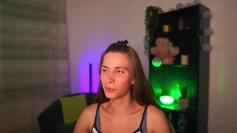 Charlott online show from September 2025 05:46:01 PM