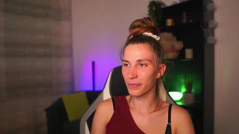 Charlott online show from September 2025 06:53:01 PM