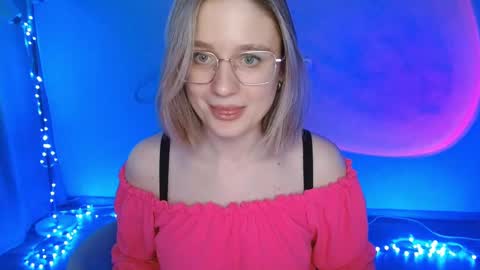 Michelle  online show from February 2025 06:22:02 AM