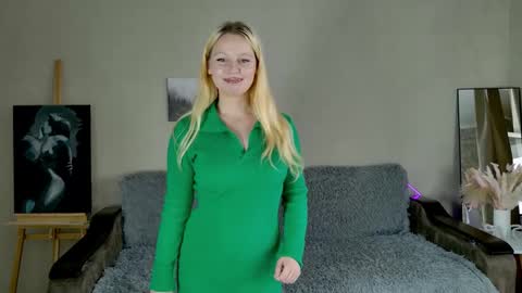charming_cutie_ online show from September 2025 11:23:02 AM