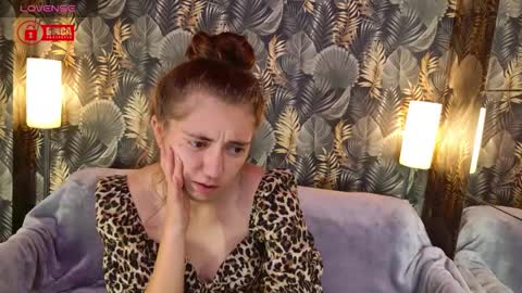 CharmingLIA online show from October 2025 02:36:02 PM