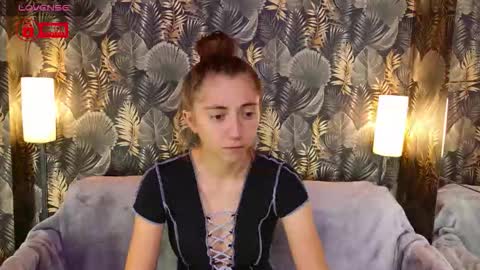 CharmingLIA online show from October 2025 01:53:02 PM