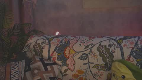 Lissa online show from October 2025 03:42:01 PM