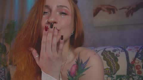 Lissa online show from October 2025 04:26:01 PM