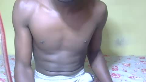 charmzboy online show from October 2025 08:01:01 AM