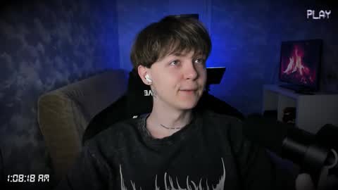 lynxy online show from October 2025 10:08:02 PM