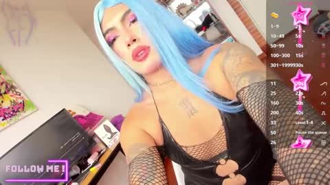 Sophie  online show from January 2025 04:17:01 PM