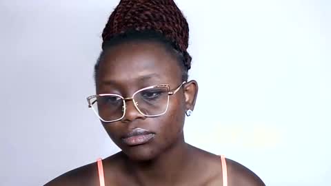 Snapshot of cheeky_charms chatting on September 2025 06:09:02 PM cheeky_charms online show from September 2025 06:09:02 PM