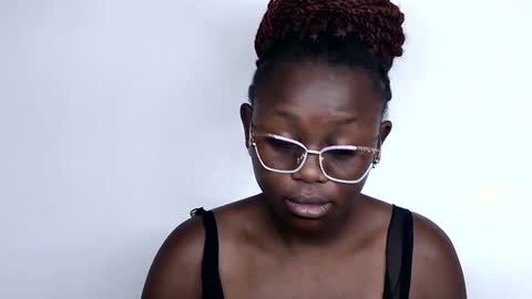 Snapshot of cheeky_charms chatting on September 2025 11:32:02 PM cheeky_charms online show from September 2025 11:32:02 PM