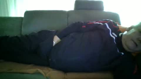 Snapshot of cheesy4444 chatting on November 2025 12:58:02 PM Tom online show from November 2025 12:58:02 PM