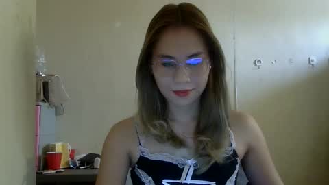 Snapshot of chelly4u69 chatting on October 2025 03:04:02 AM chelly4u69 online show from October 2025 03:04:02 AM