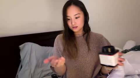 Snapshot of chellybear101 chatting on February 2025 07:05:01 AM chellybear101 online show from February 2025 07:05:01 AM