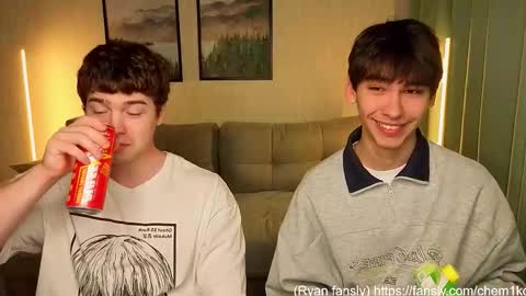 Snapshot of chem1ko chatting on October 2025 07:09:02 AM LUCASRYANPVT IS OPEN online show from October 2025 07:09:02 AM