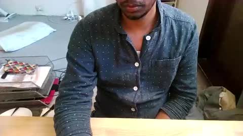 chenrezik69 online show from October 2025 09:47:01 PM