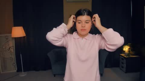 Snapshot of cheriearnet chatting on October 2025 08:49:01 AM Diana online show from October 2025 08:49:01 AM