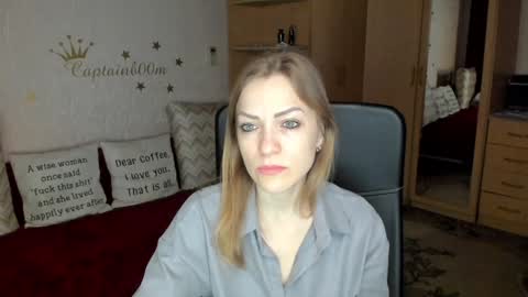Silvia online show from January 2025 07:15:02 AM
