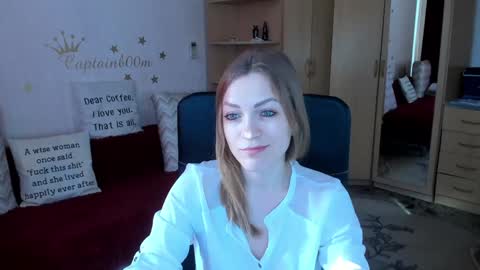 Silvia online show from January 2025 07:37:01 AM