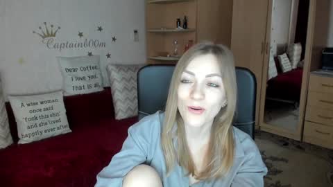 Silvia online show from January 2025 07:36:01 AM