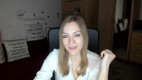 Silvia online show from January 2025 04:37:02 AM
