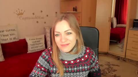 Silvia online show from February 2025 07:54:02 AM
