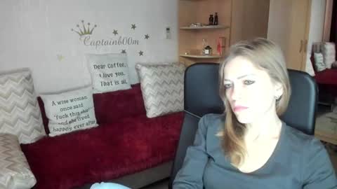 Silvia online show from September 2025 03:07:02 AM